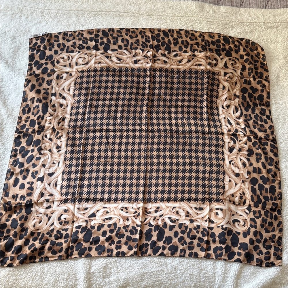 Carlisle Leopard Print Scarf
